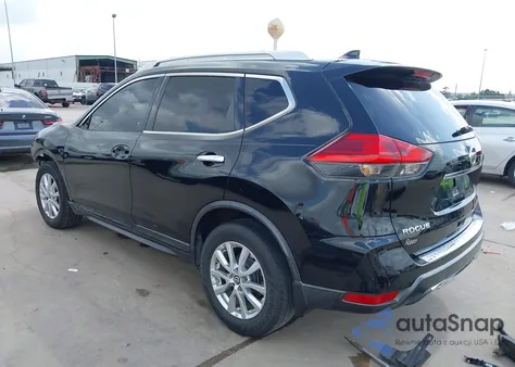 2017 Nissan Rogue Sv z USA, uszkodzony, nr VIN KNMAT2MTXHP539983